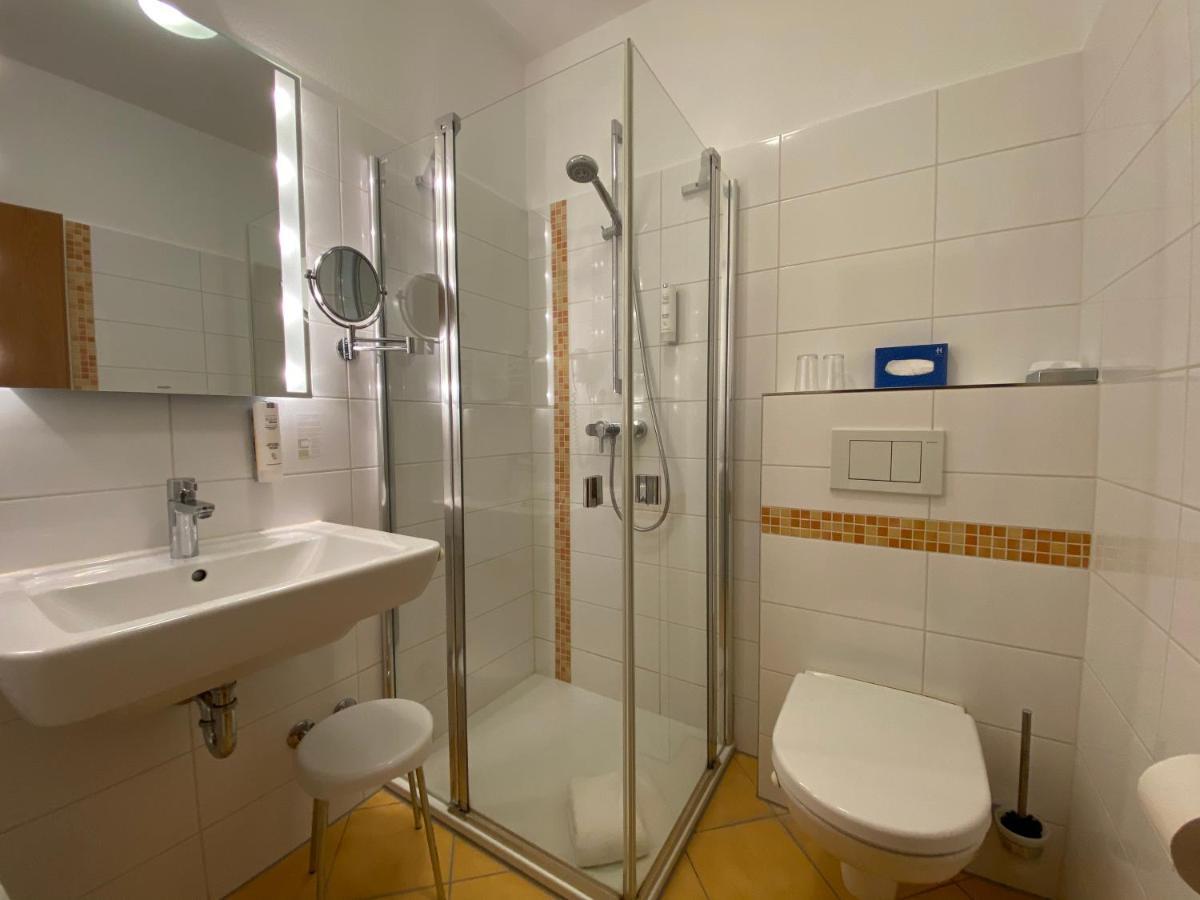 Hafen Hotel Schuetzenhof Burg auf Fehmarn Luaran gambar